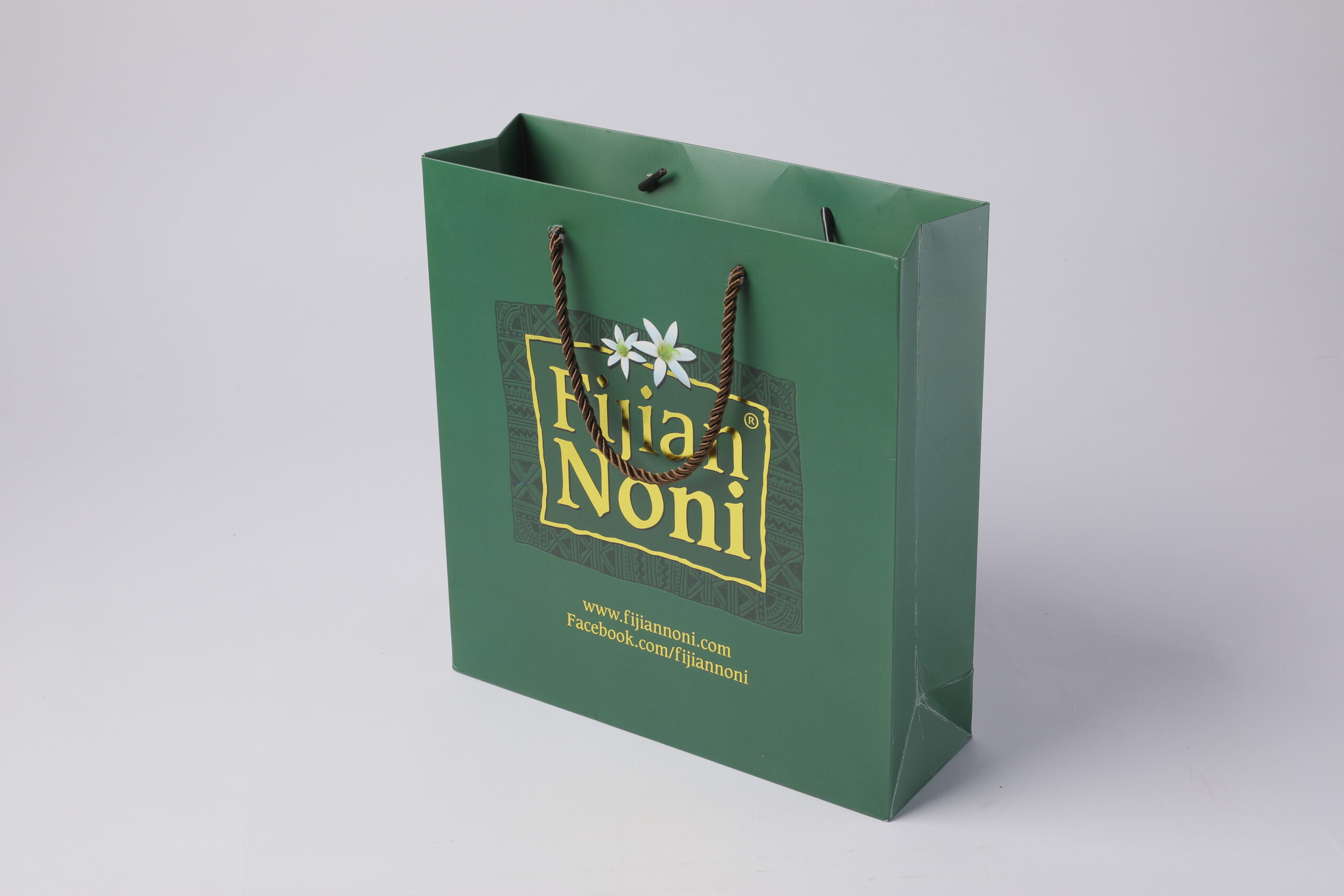 fashion apparel accessories packaging