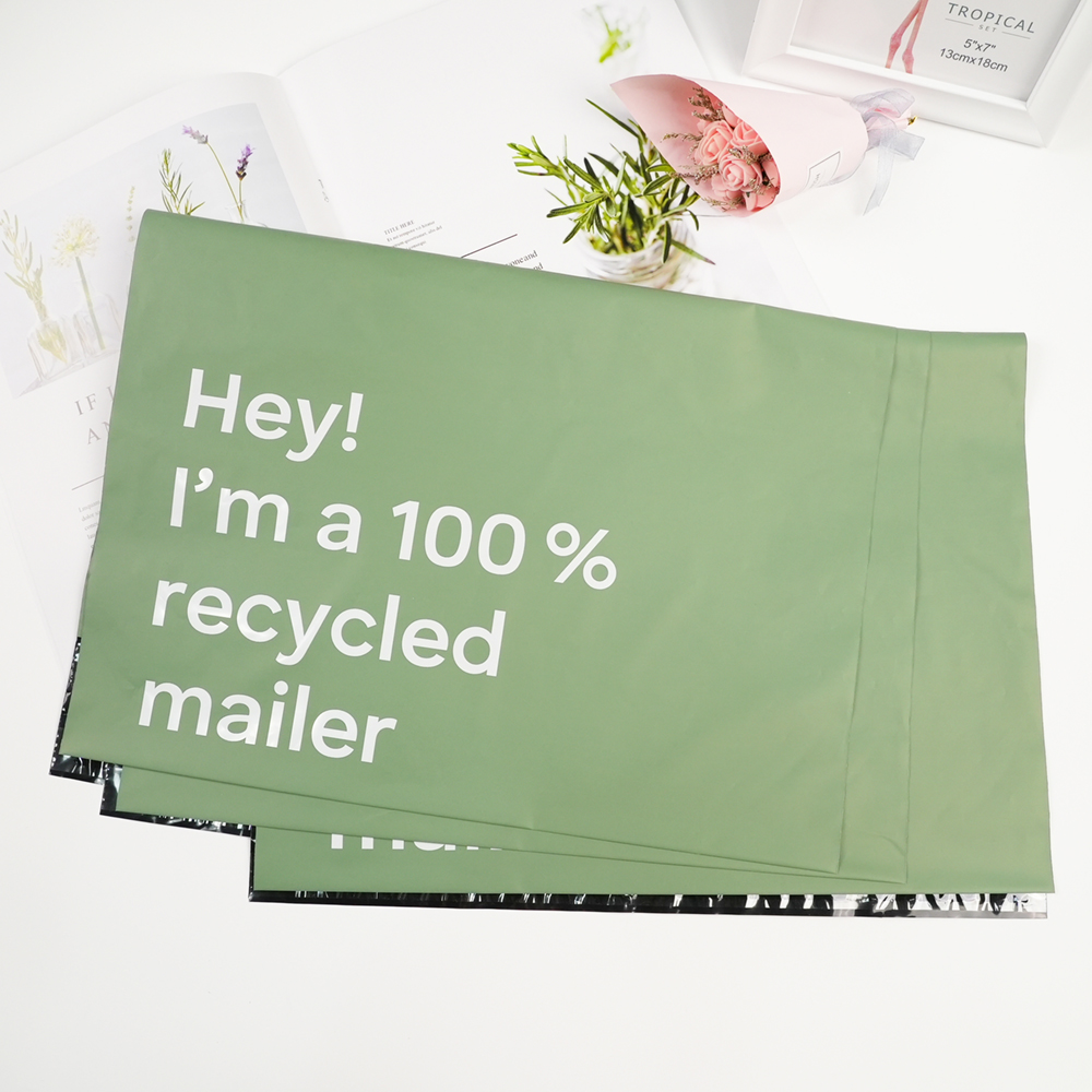 green recycled poly mailing bag