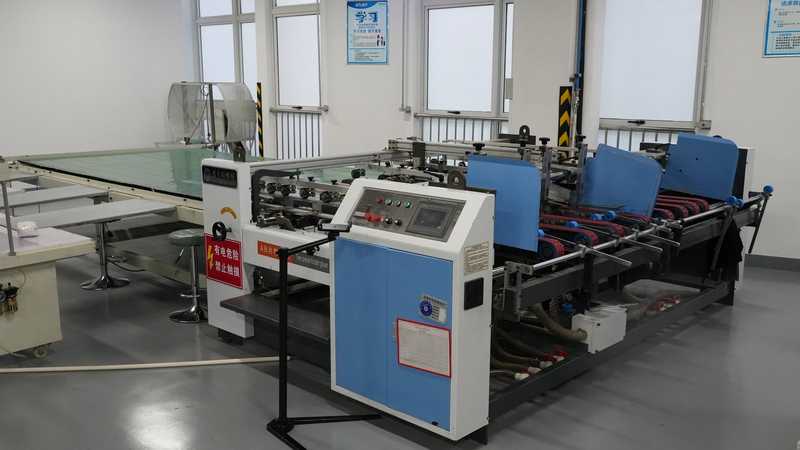 Custom packaging factory equipment for production capacity and cost planning