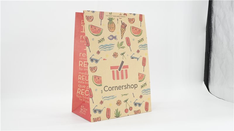 Printed paper shopping bag showing paper surface quality and color printing